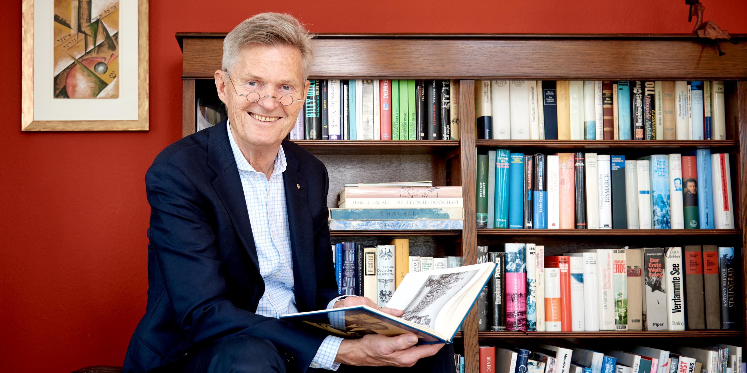 image-ZJu5My97GAlAxe-s